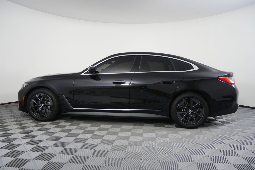 Thumbnail: 2025 BMW i4 - 6