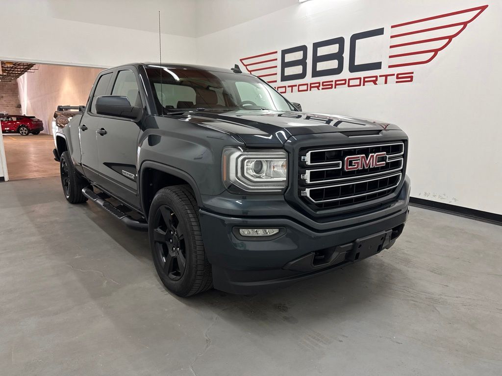 Dark Slate Metallic 2017 GMC Sierra 1500 Pickup Truck 4X2 6-Speed Automatic Overdrive