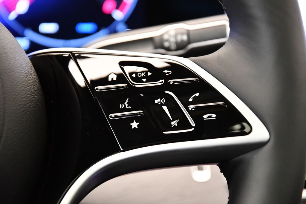 Thumbnail: 2025 Mercedes-Benz GLE - 24