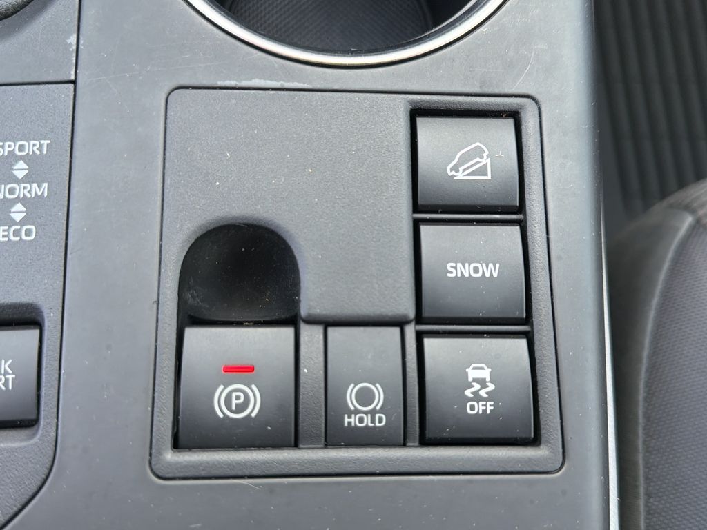 Used 2024 Toyota Highlander SUV