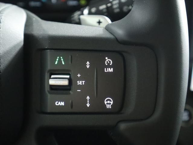 Thumbnail: 2026 Land Rover Defender - 13