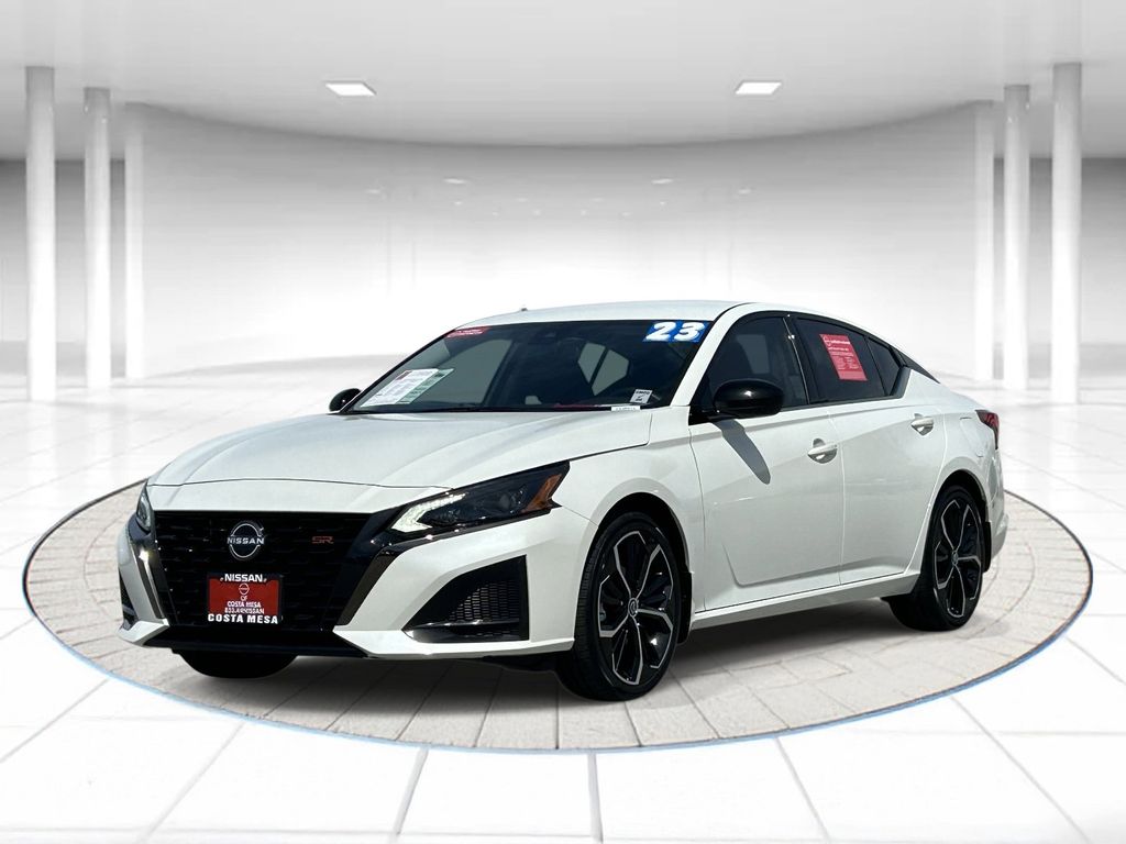 2023 Nissan Altima 2.5 SR