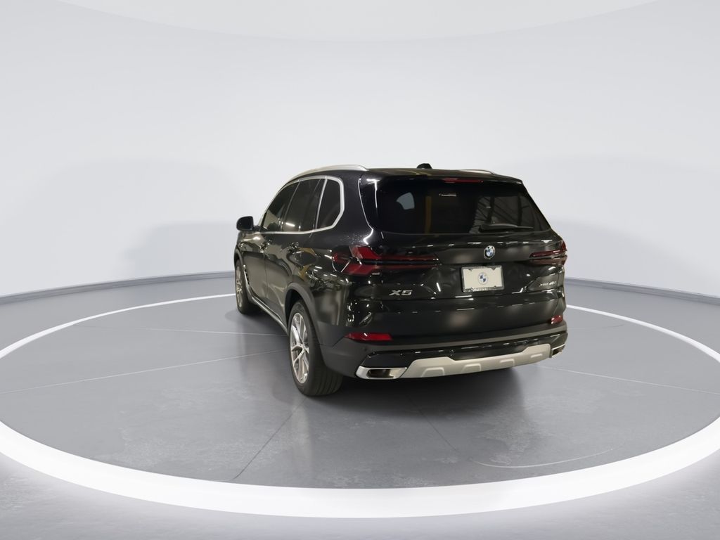 Thumbnail: 2026 BMW X5 - 6
