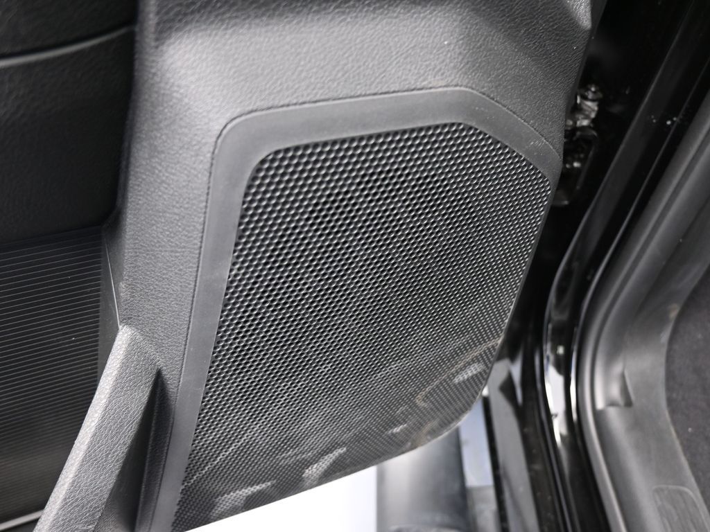 New 2026 Diamond Black Crystal Pearlcoat Ram Tradesman image 14