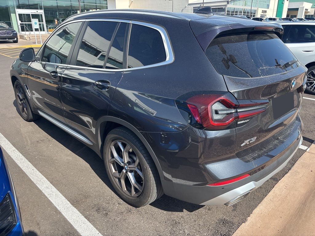 Thumbnail: 2022 BMW X3 - 3