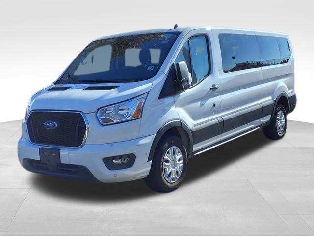 2022 Ford Transit-350 XLT 3