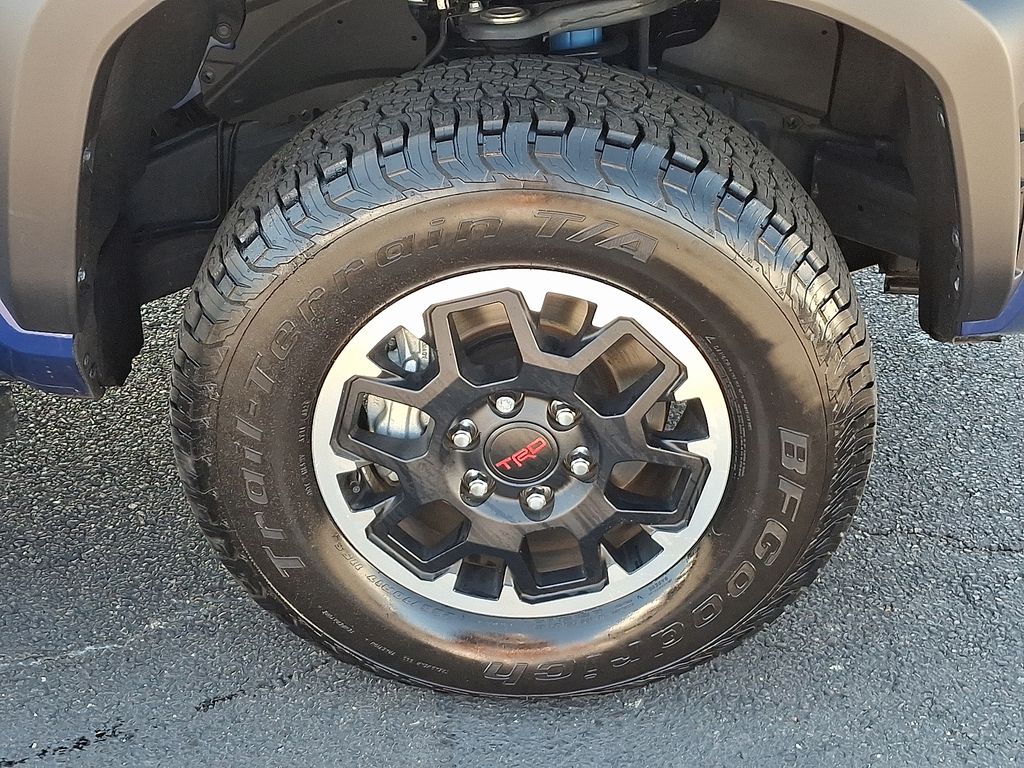 Thumbnail: 2024 Toyota Tacoma - 8