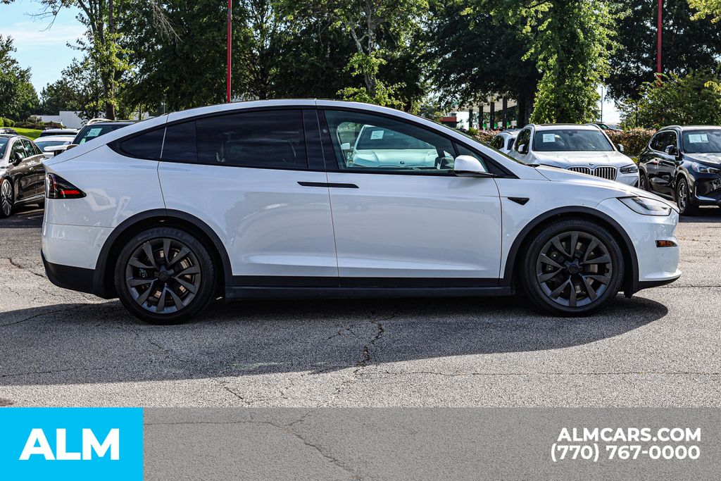 Used 2023 White Tesla Standard Range image 11