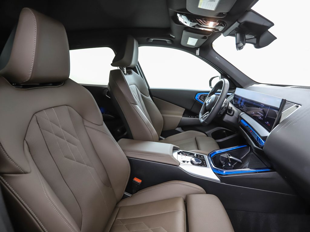 Thumbnail: 2025 BMW X3 - 29