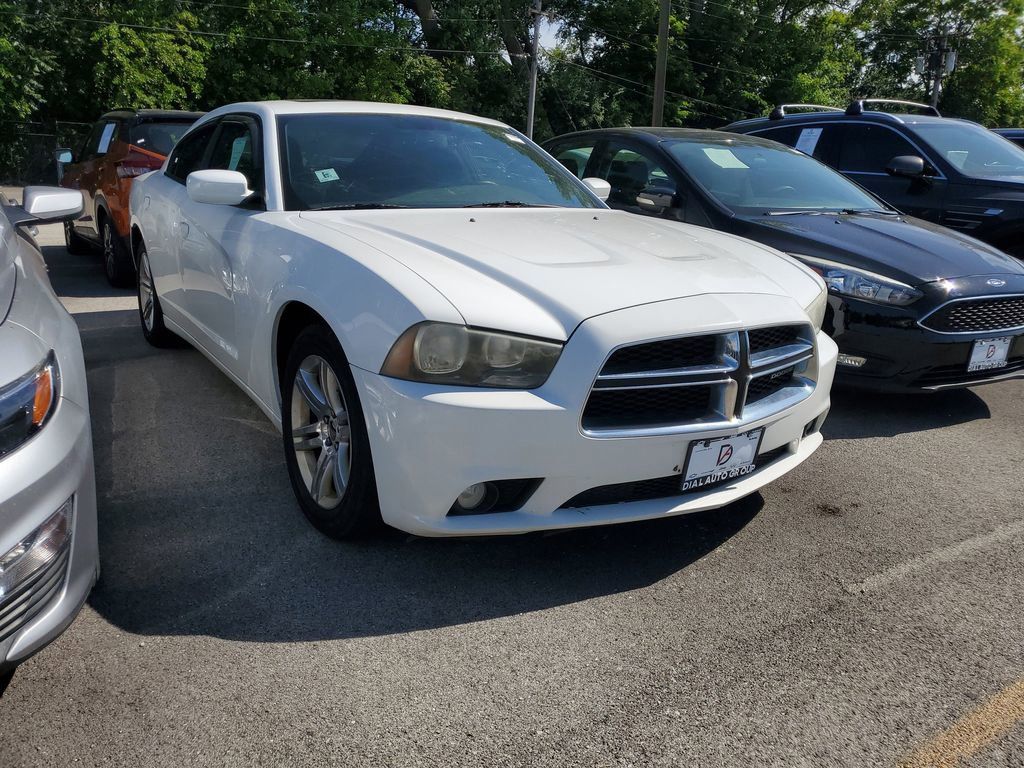 Bright White Clearcoat 2011 Dodge Charger SE RWD Sedan Rear-Wheel Drive 5-Speed Automatic