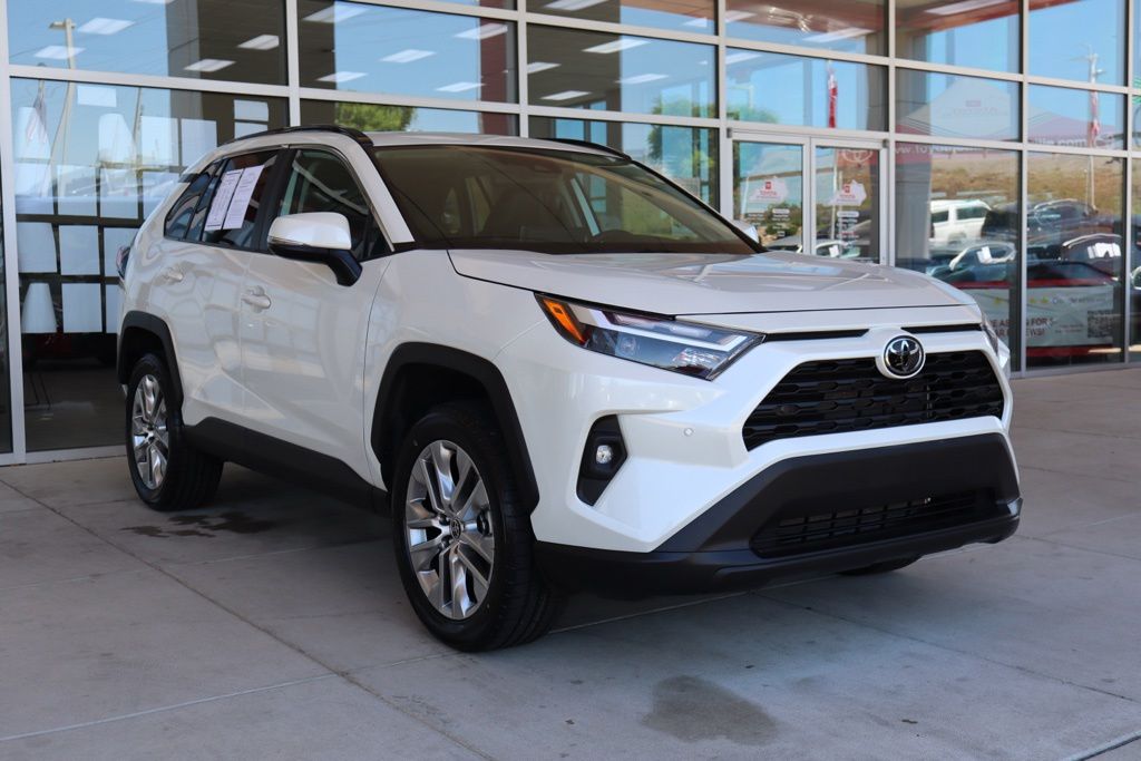 2022 Toyota RAV4 XLE Premium AWD