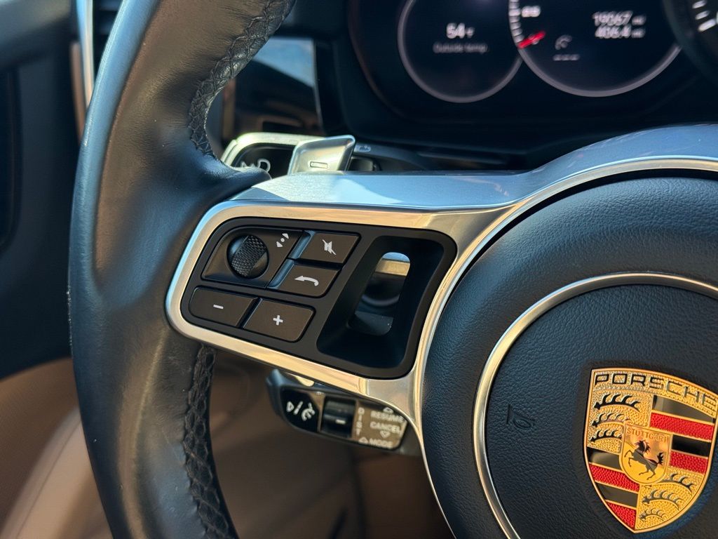 2023 Cayenne picture #29