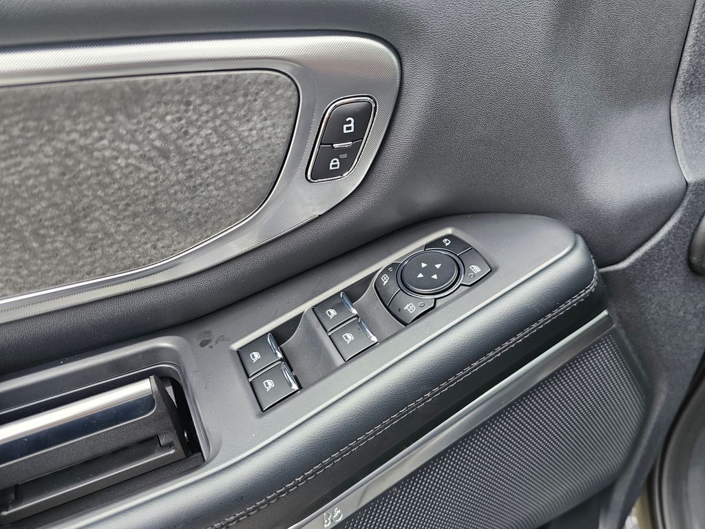 New 2026 Gray Ford Tremor image 23