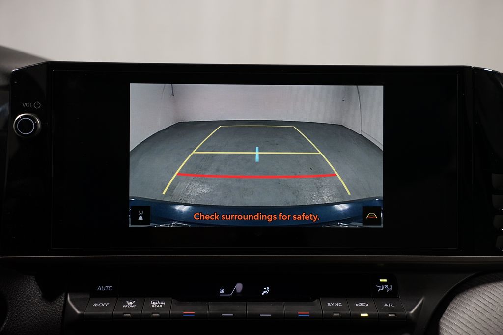 Thumbnail: 2025 Toyota Camry - 20