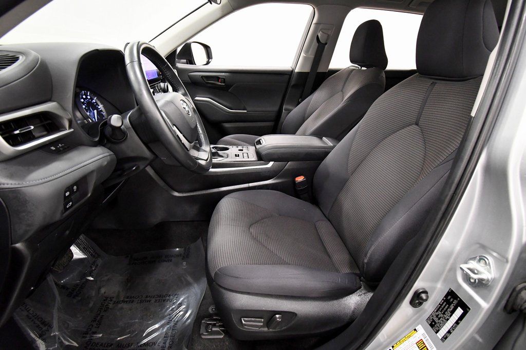 Used 2024 Toyota Highlander SUV