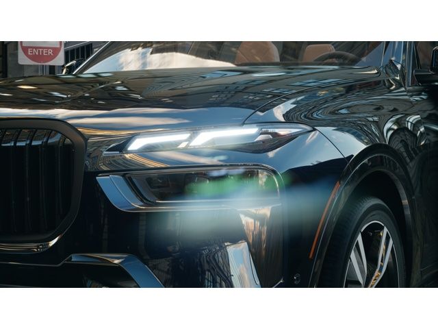 Thumbnail: 2026 BMW X7 - 6
