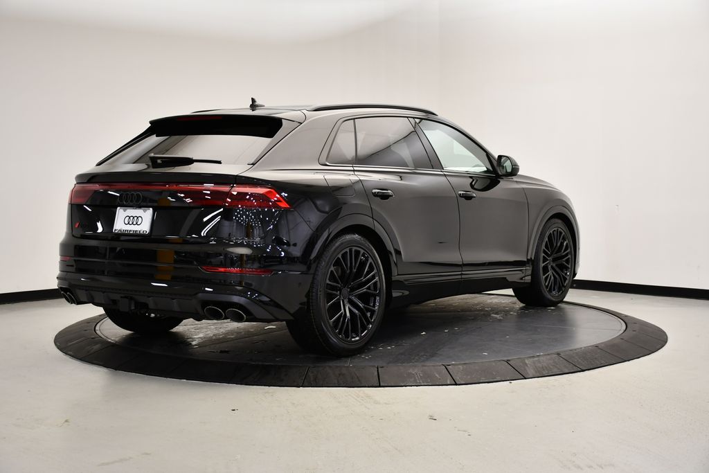 Thumbnail: 2026 Audi SQ8 - 5