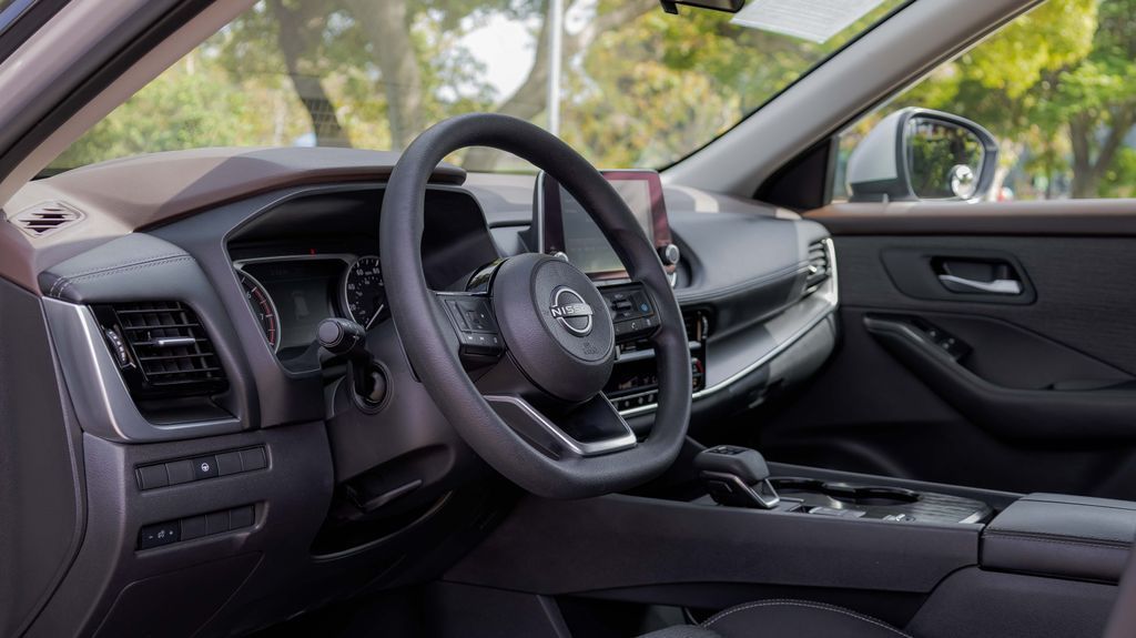 Used 2022 Nissan Rogue SV 4D Sport Utility