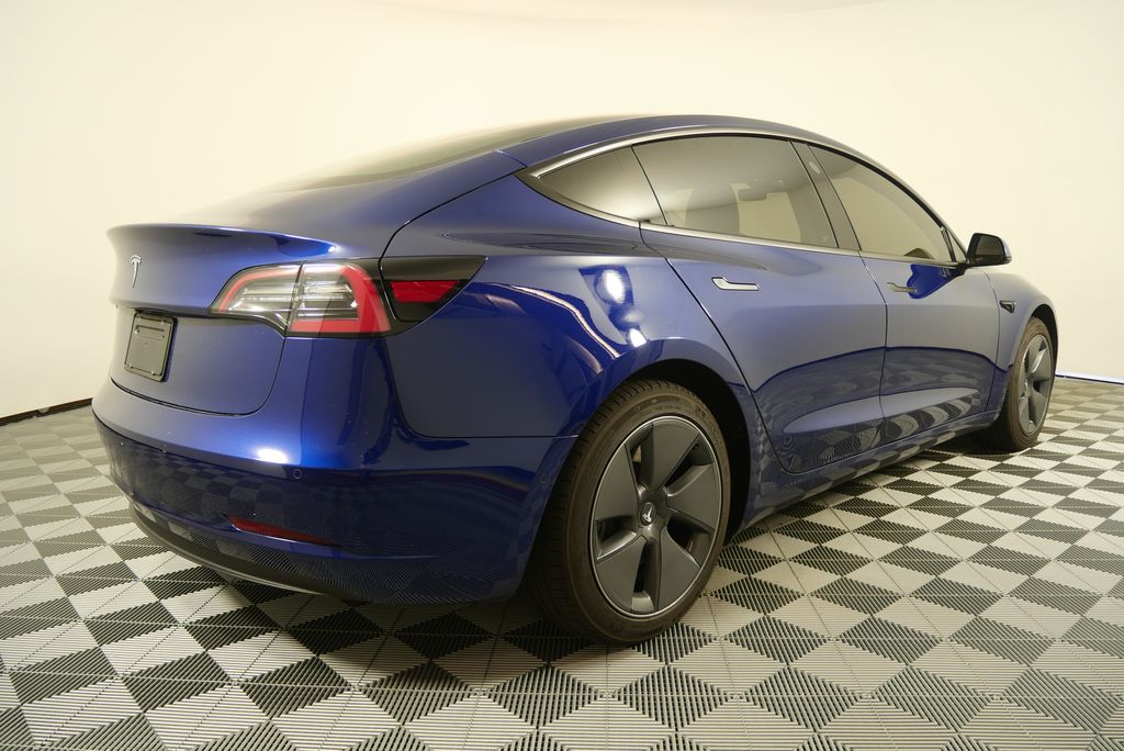 Thumbnail: 2022 Tesla Model 3 - 3