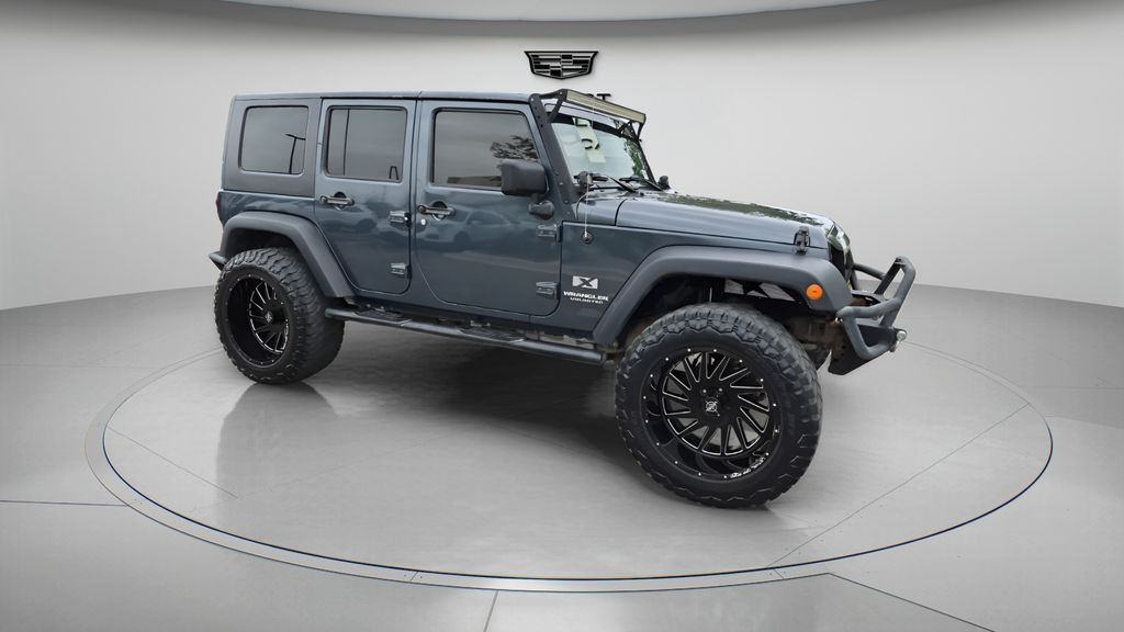 Used 2008  Jeep Unlimited X image 12