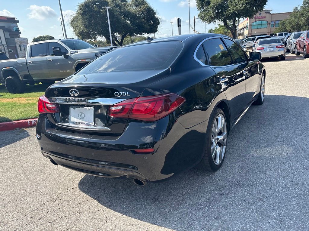 Thumbnail: 2015 INFINITI Q70 - 5