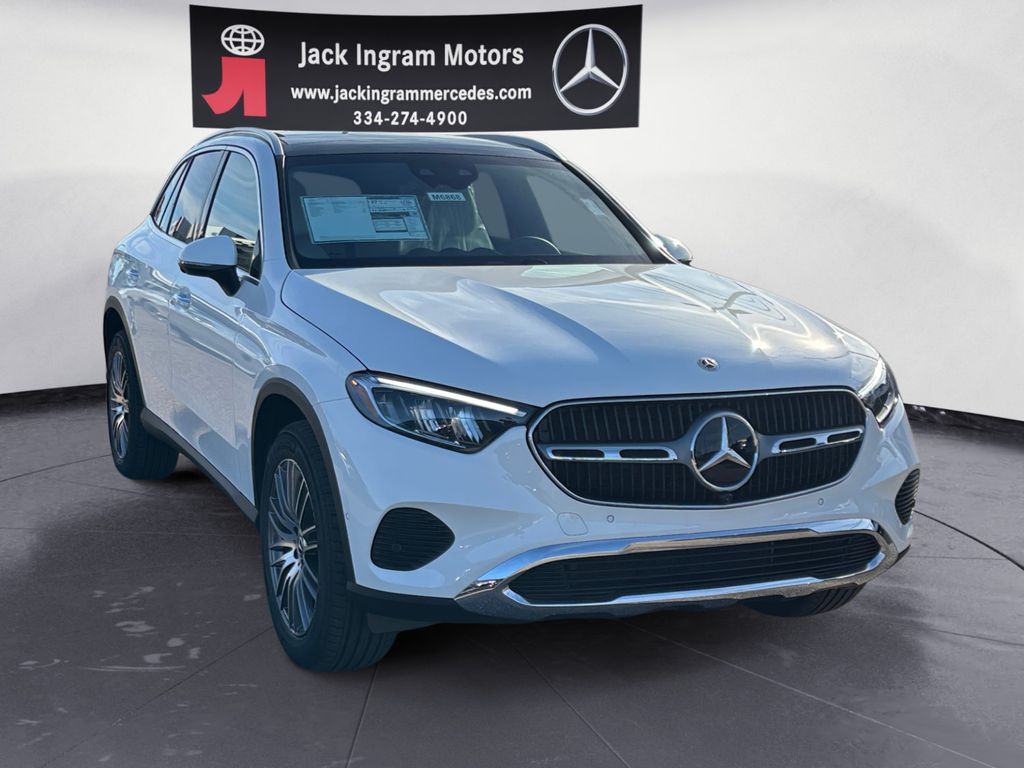 new 2026 Mercedes-Benz GLC car