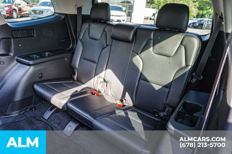 Used 2024 Silver Kia LX image 21