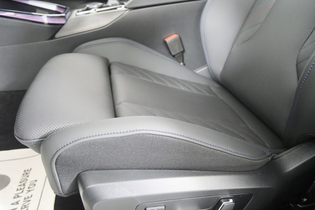 Thumbnail: 2026 BMW X3 - 10