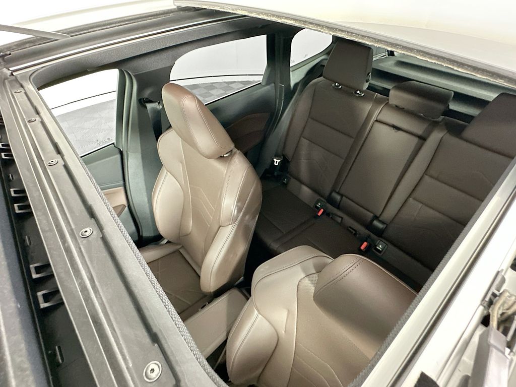 Thumbnail: 2025 BMW X1 - 21