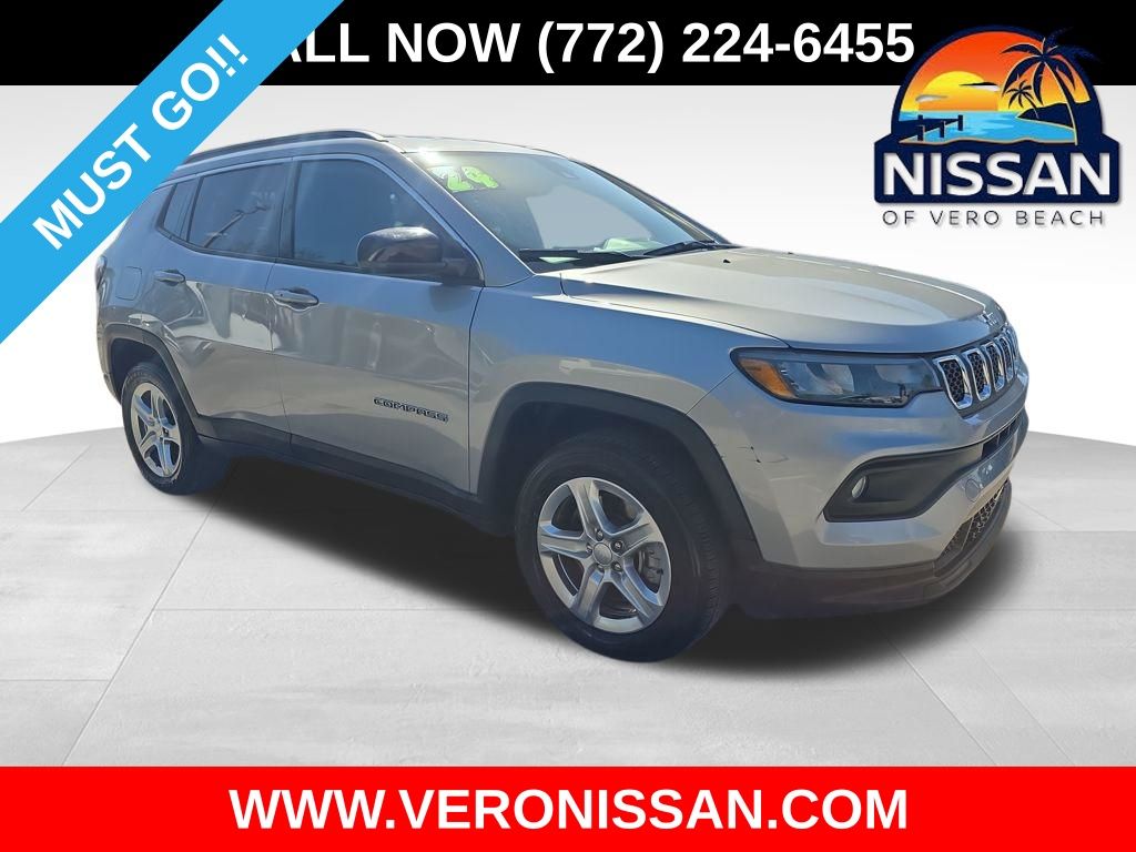 Silver 2024 Jeep Compass Latitude 4WD SUV / Crossover Four-Wheel Drive 8-Speed Automatic