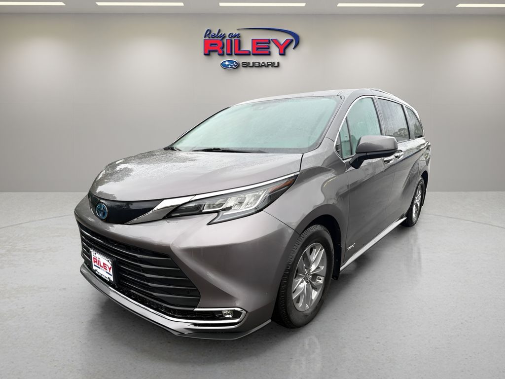 Predawn Gray Mica 2021 Toyota Sienna Minivan Front-Wheel Drive Continuously Variable Transmission