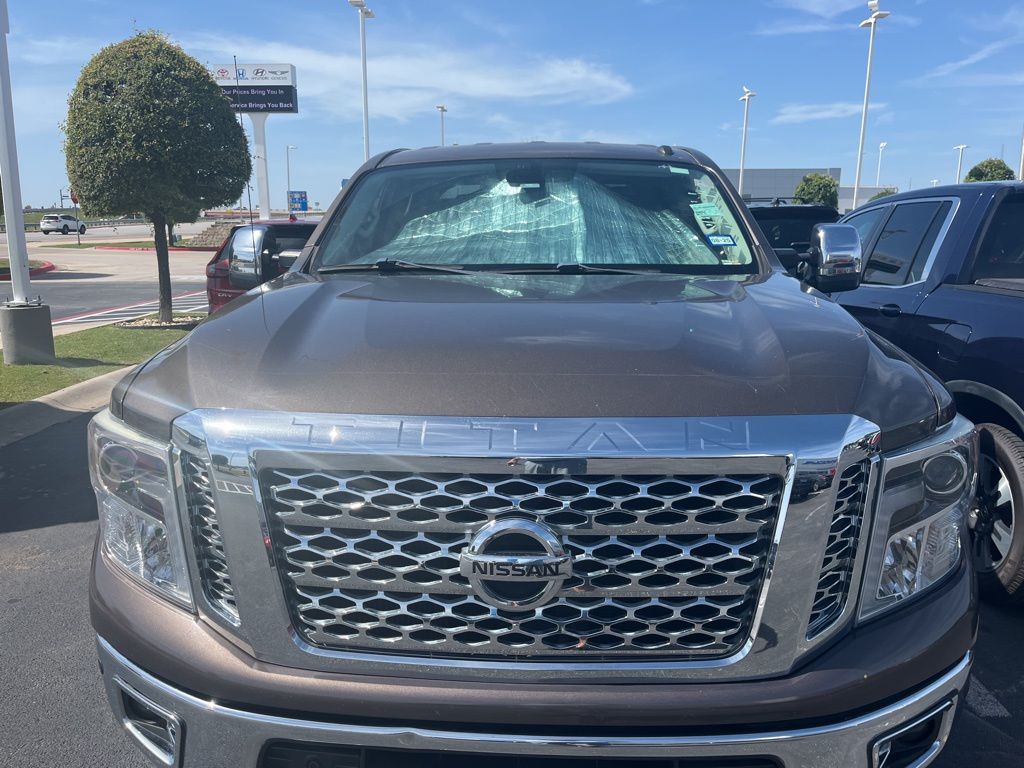 Thumbnail: 2018 Nissan Titan - 2