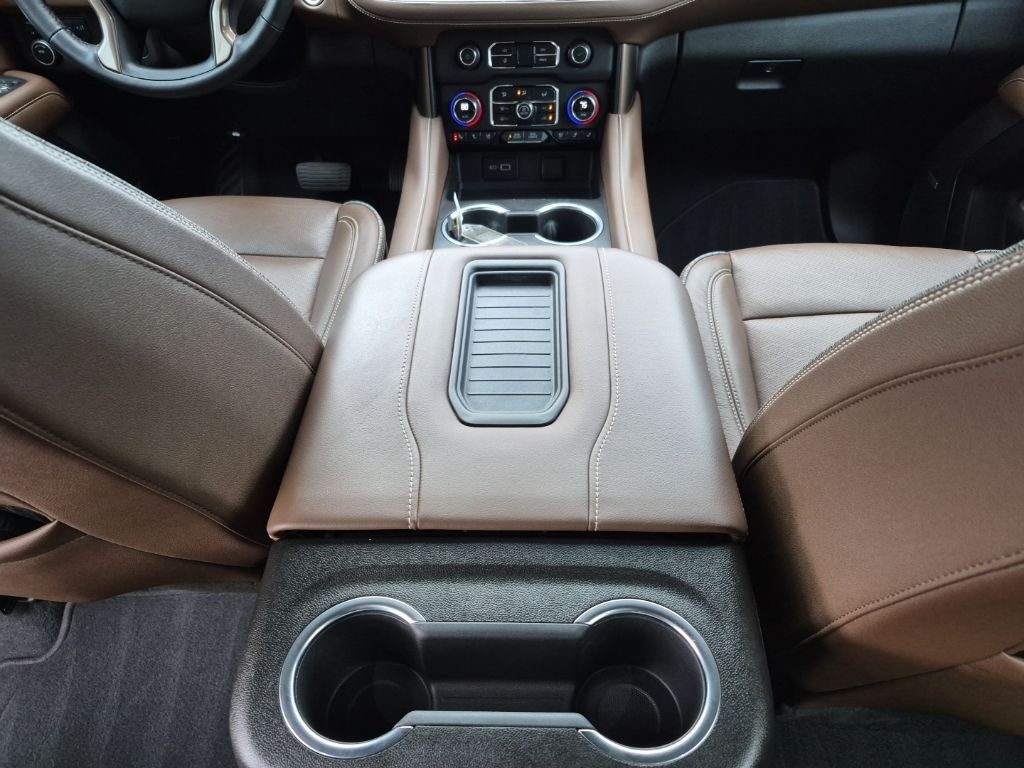 Used 2023 White Chevrolet High Country image 23