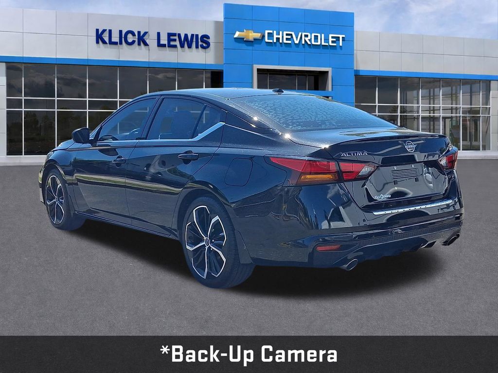 2023 Nissan Altima 2.5 SR Black at South Hills Kia