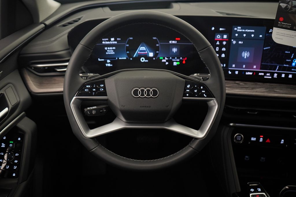Thumbnail: 2025 Audi Q5 - 9