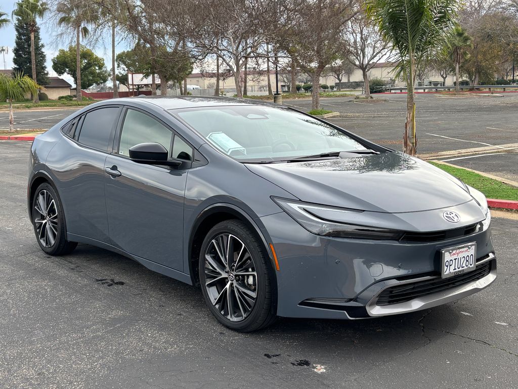 Thumbnail: 2024 Toyota Prius - 3