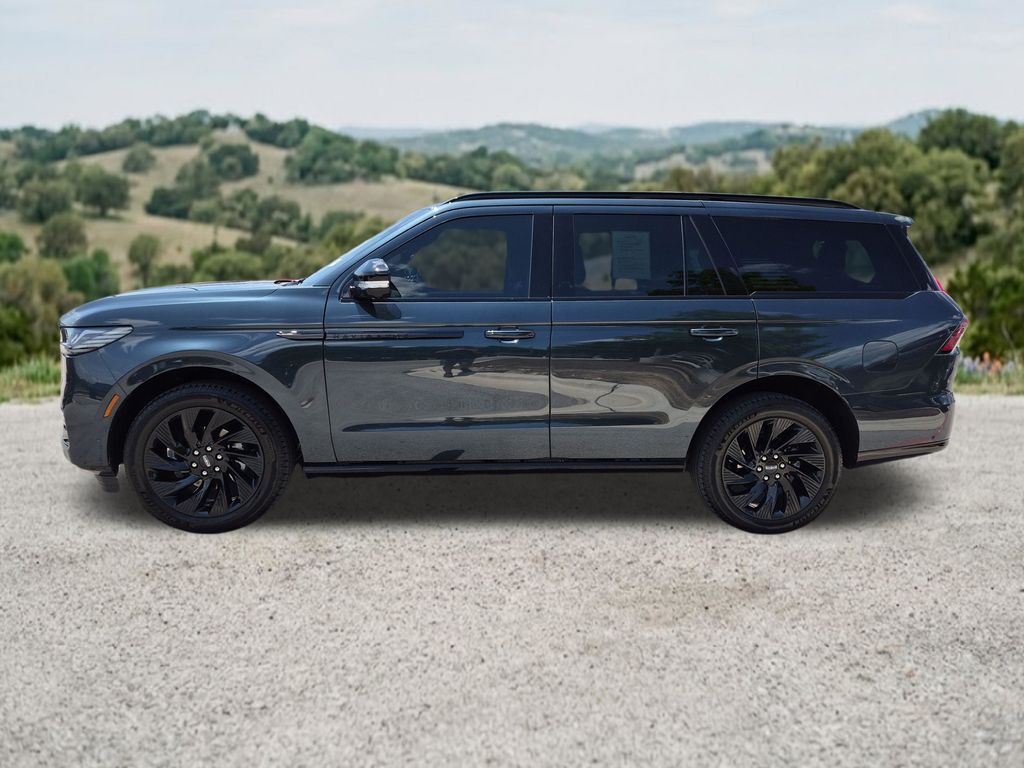 Used Car 2025 Lincoln Navigator  Reserve For Sale Under $90,000 In Austin, Texas