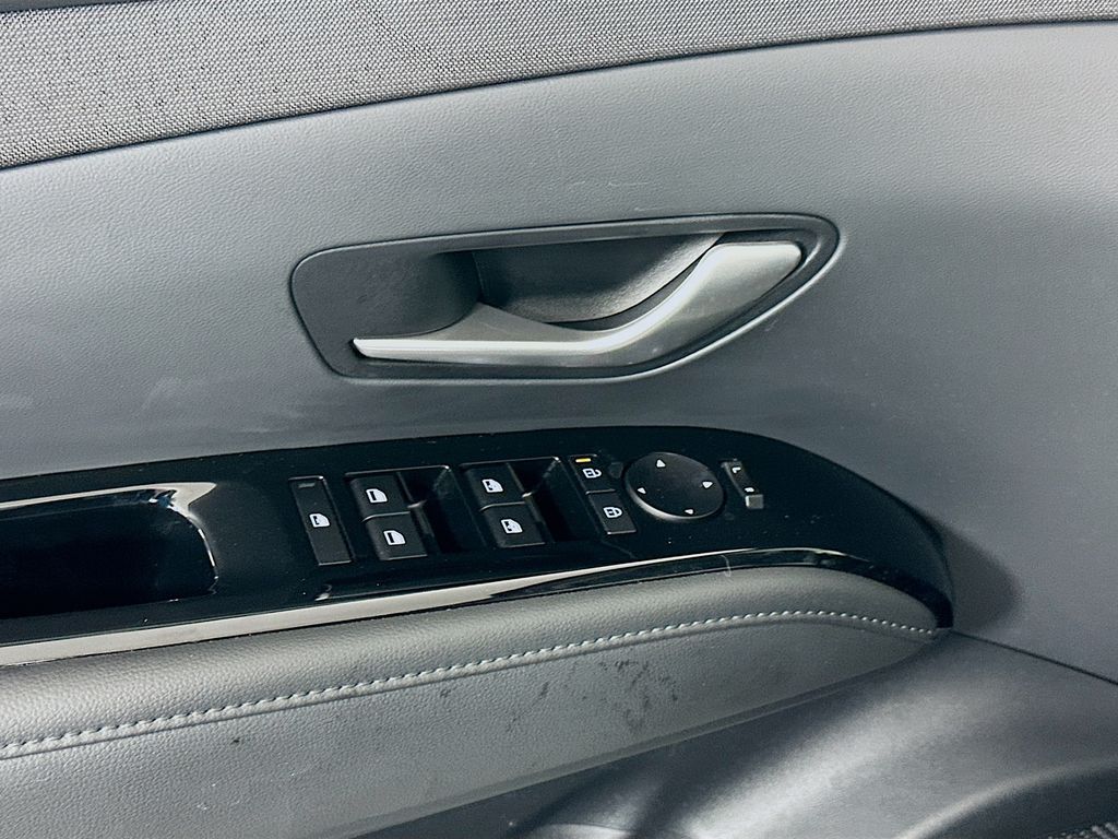 Thumbnail: 2025 Hyundai Tucson - 18