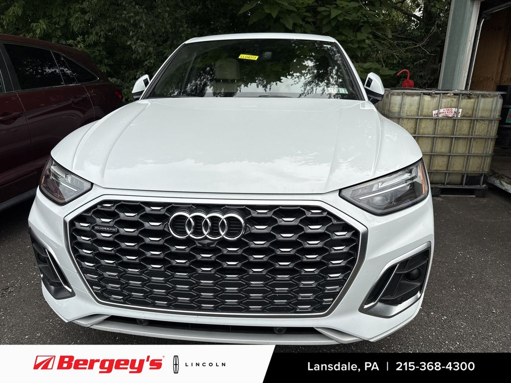 Glacier White 2023 Audi Q5 Sportback Sedan All-Wheel Drive 7-Speed Automatic