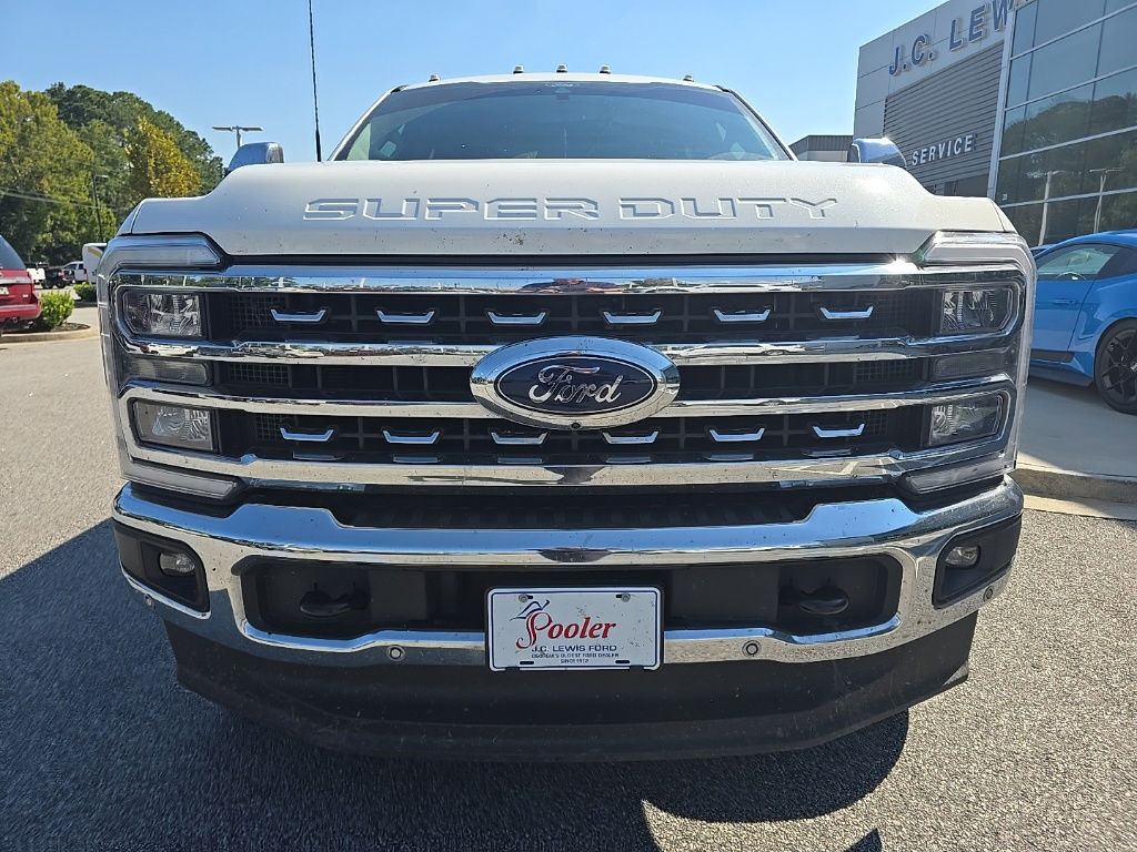 2025 Ford F-250 Super Duty LARIAT