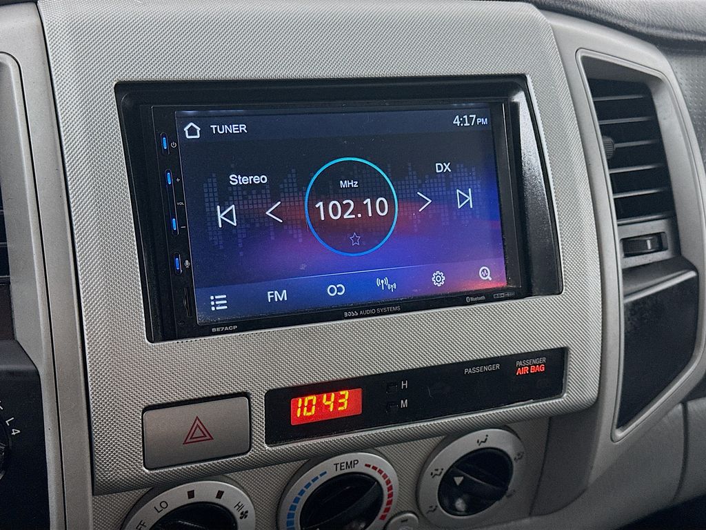 Used 2011 Black Toyota Base image 17