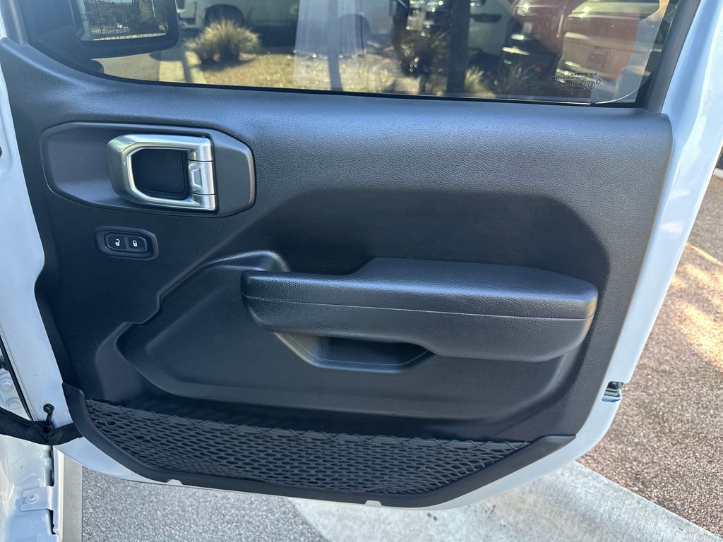 Used Car 2022 Jeep Wrangler  Unlimited Rubicon 4xe For Sale Under $35,000 In Austin, Texas