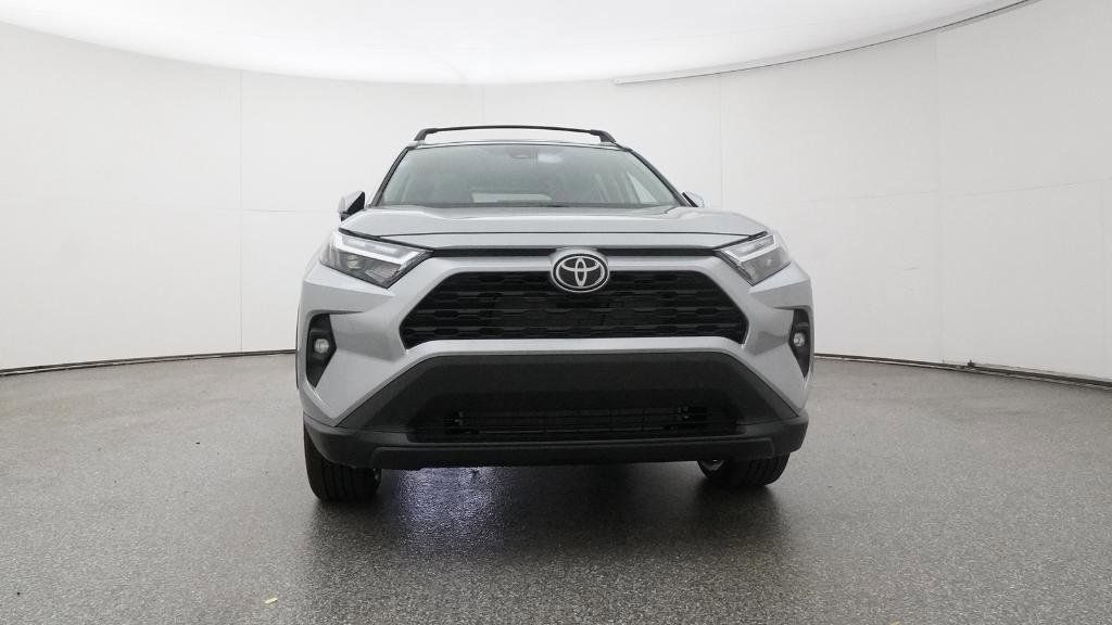 Thumbnail: 2025 Toyota RAV4 - 6
