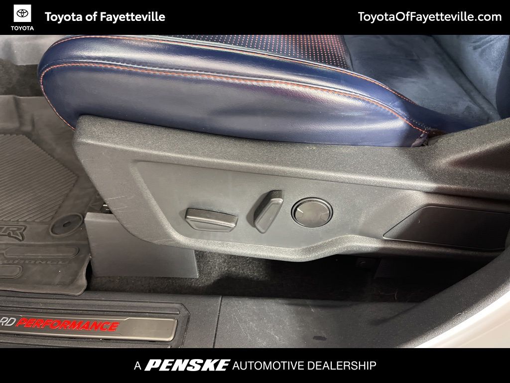 Thumbnail: 2022 Ford Bronco - 21