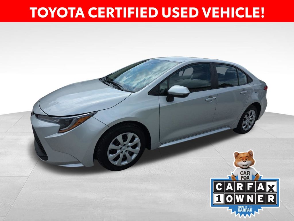 Classic Silver Metallic 2024 Toyota Corolla LE FWD Sedan Front-Wheel Drive Continuously Variable Transmission