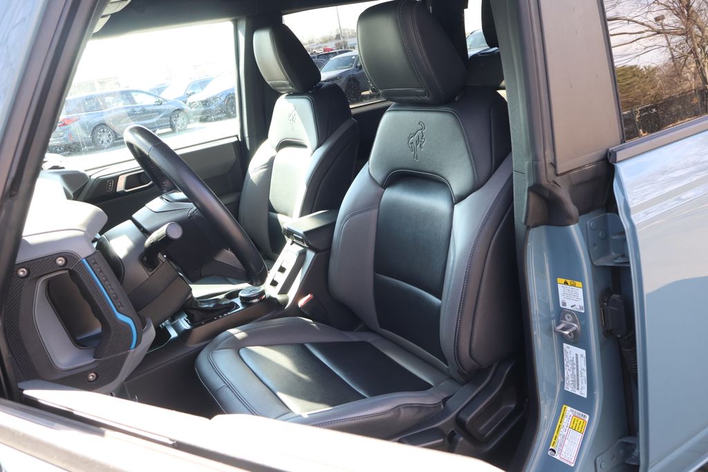 Thumbnail: 2022 Ford Bronco - 31