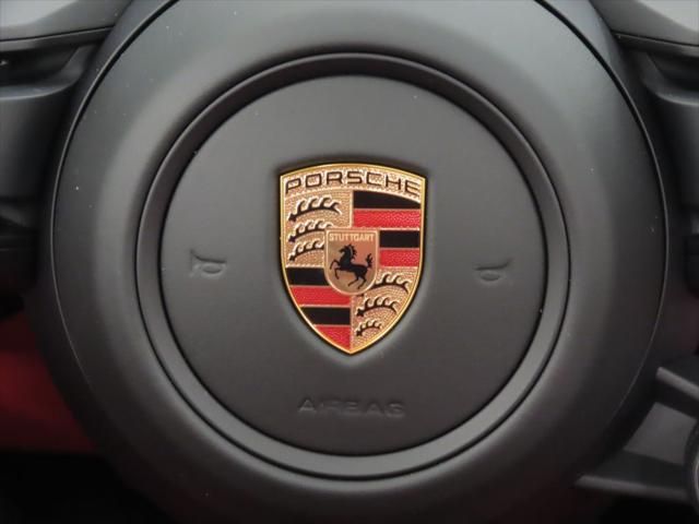 Thumbnail: 2026 Porsche Macan - 20