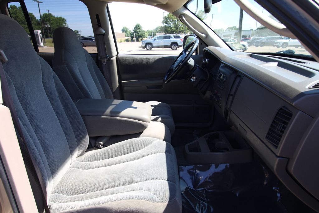 Used 2004 Dodge Dakota Truck