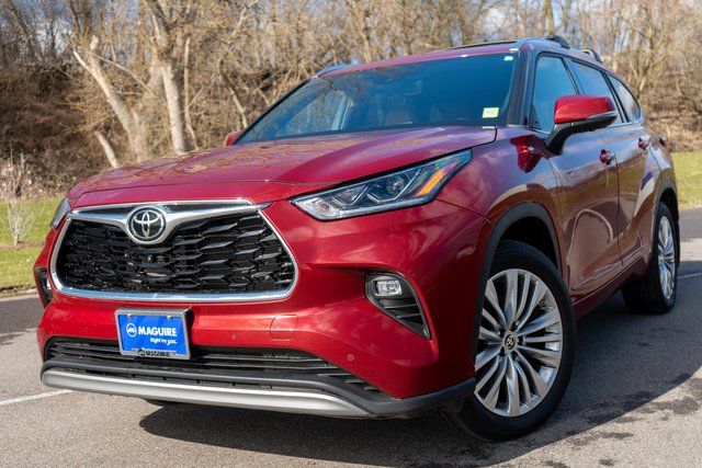 2023 Toyota Highlander Platinum AWD