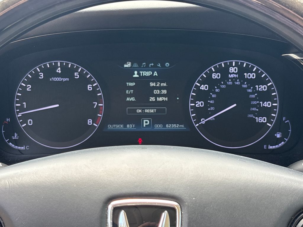 Used 2015 Gray Hyundai Signature image 22